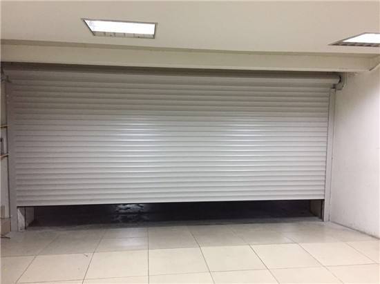 濟南普通卷簾門和防火卷簾門安裝方式的區別